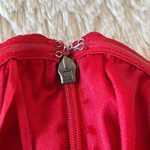 Express cocktail dress red size 0 - Picture 9 of 16